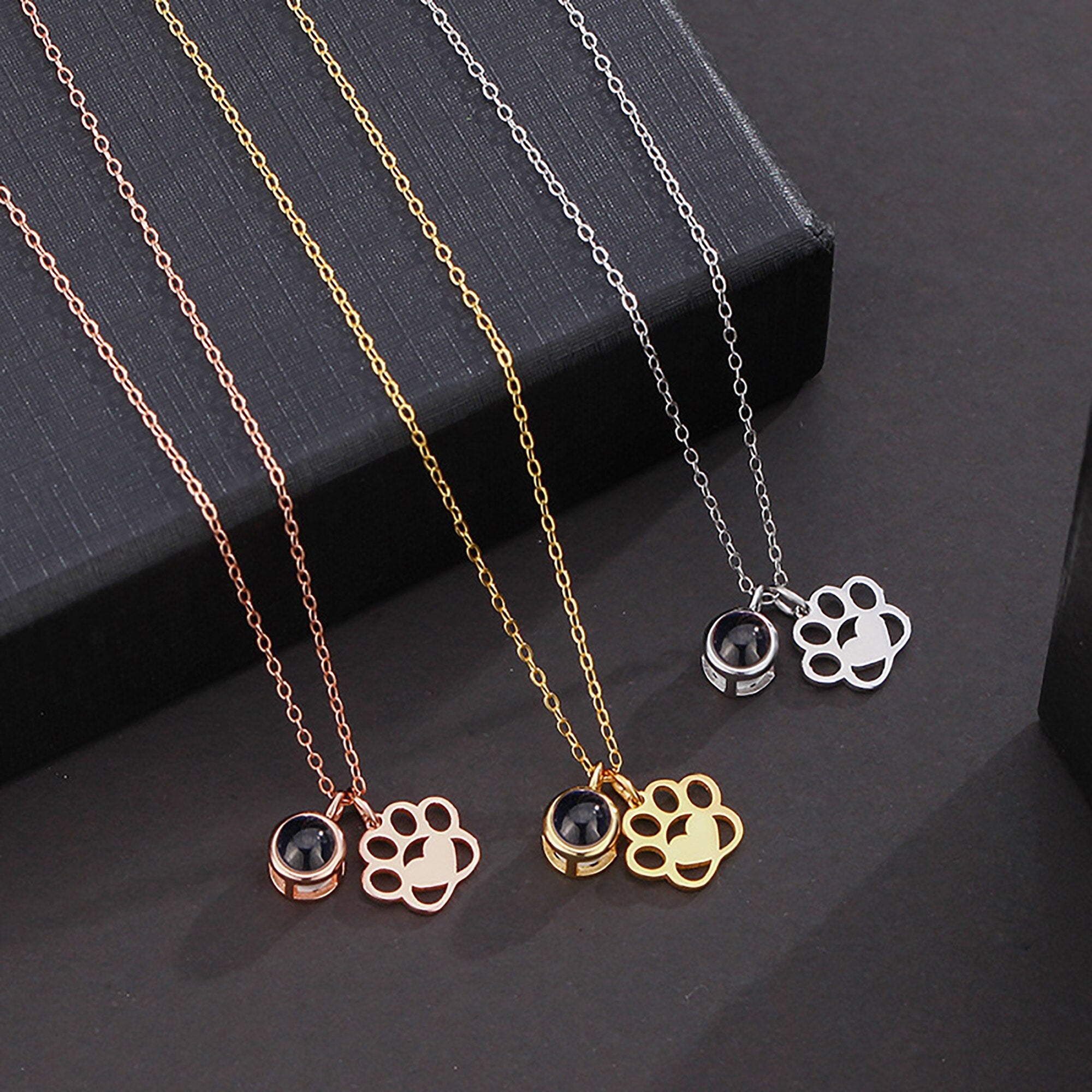 Customized Photo Dog Paws Projection Necklace Pendant Jewelry For Lover Girlfriend