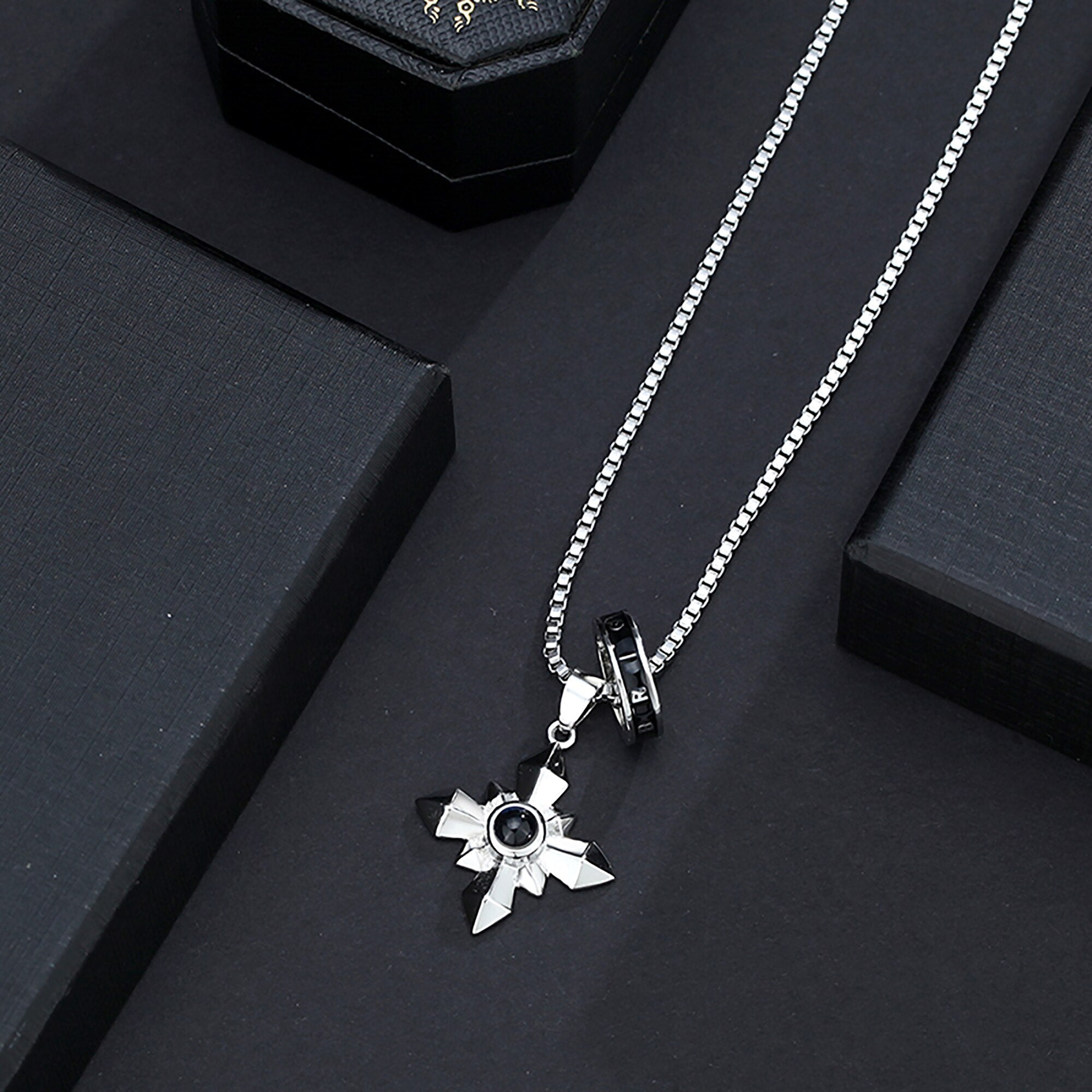 Customized photo ringProjection Necklace Pendant Jewelry For Lover Girlfriend
