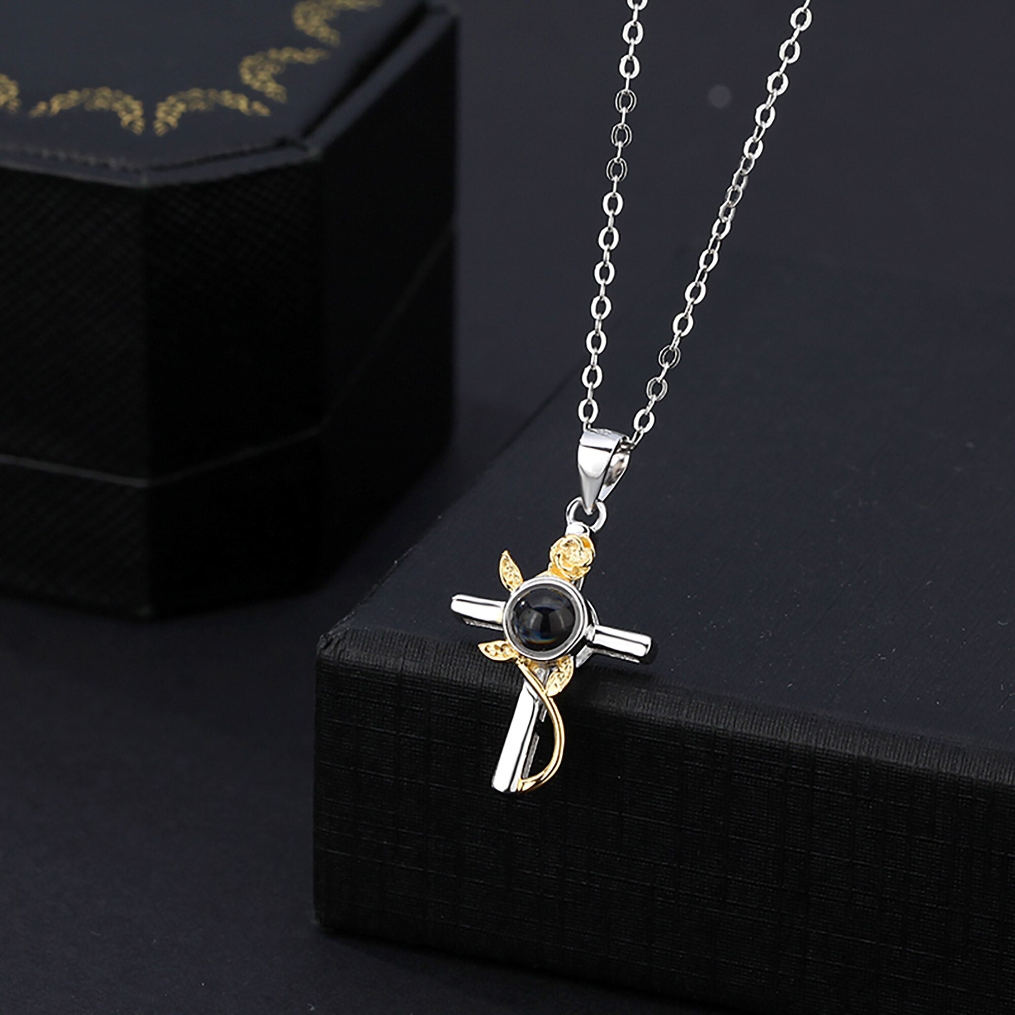 Customizable Photo Cross Projection Necklace Pendant Jewelry
