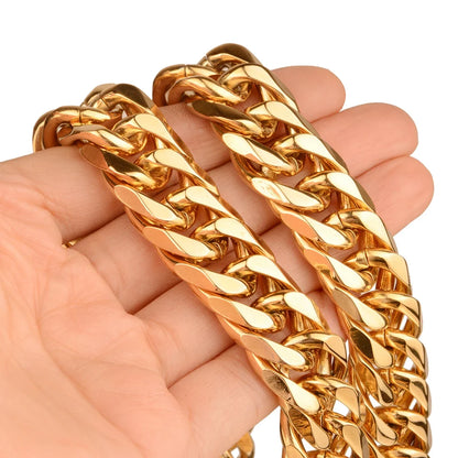 chunky gold necklace