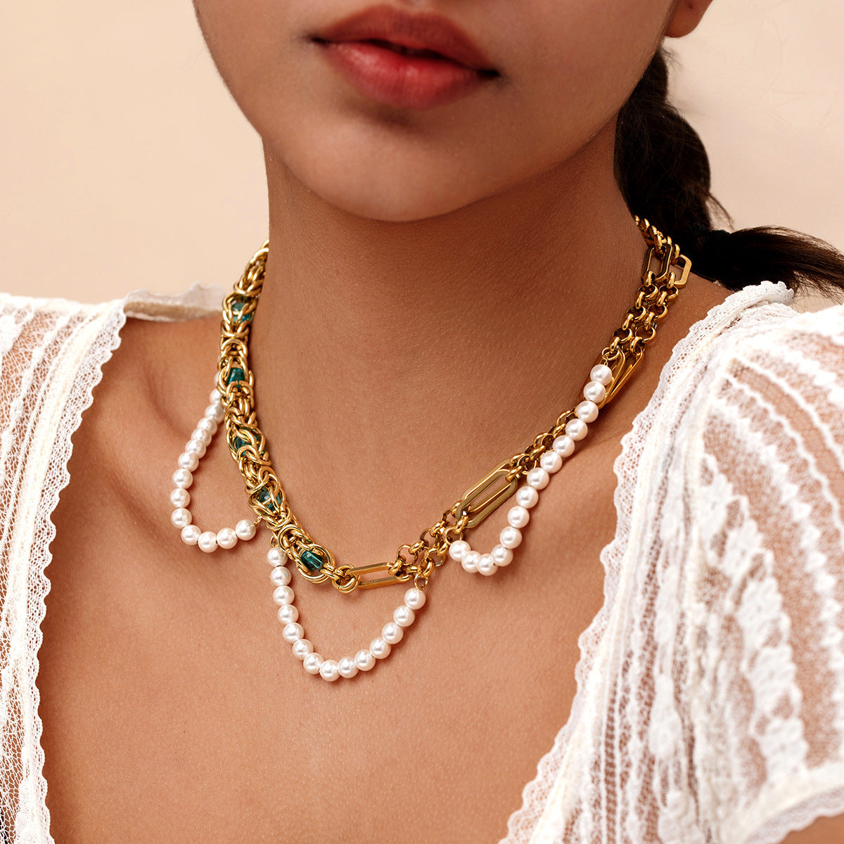 Double-layer pearl gold necklace