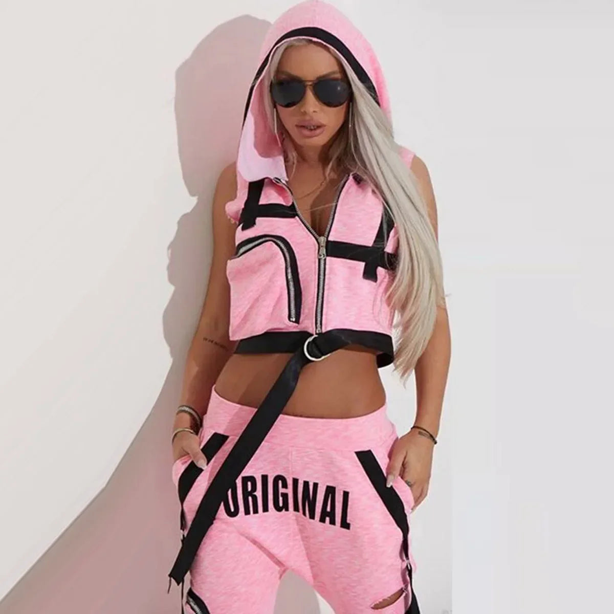 Women’s Hooded Vest &amp; Ripped Pants Set Streetwear