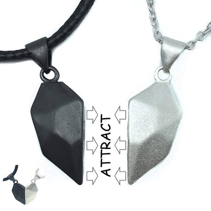 2PCS/set Personalized Custom Name Date Wishing Stone Heart Magnetic Couple Necklace Birthday Gift