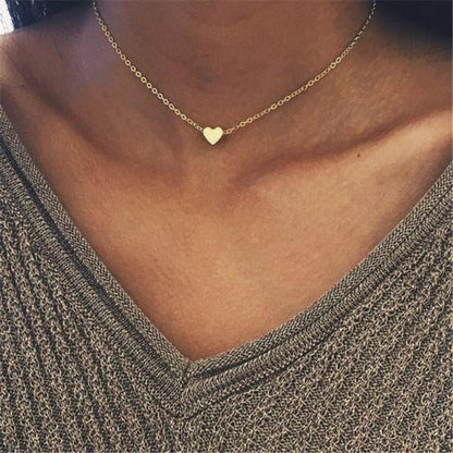 29 stylish Gold necklace on neck Gold chain Women&